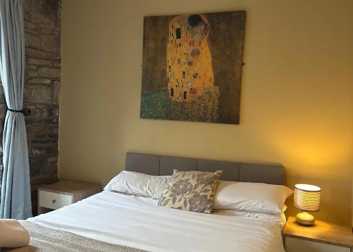 The Nest On The Octagon