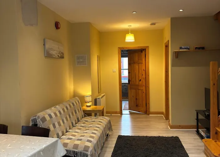 Apartment The Nest On The Octagon Westport